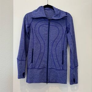 Lululemon “In Stride” double zipper workout layering jacket with thumbholes sz 2